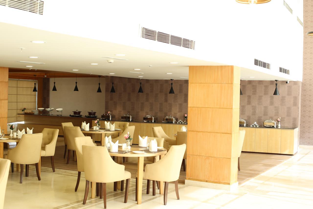 Udman Hotels And Resorts By Ferns N Petals New Delhi Exterior foto