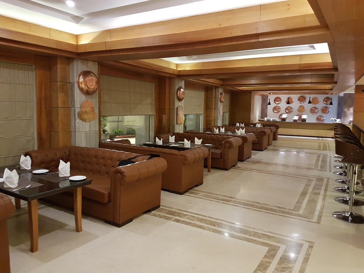 Udman Hotels And Resorts By Ferns N Petals New Delhi Exterior foto
